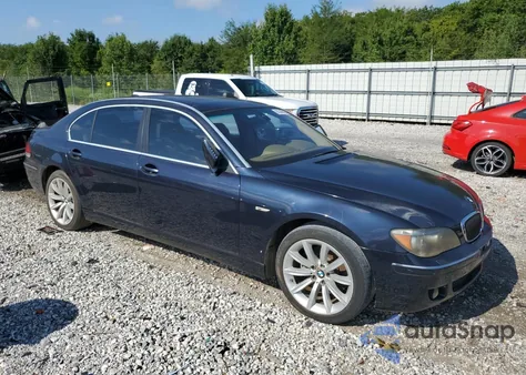 2007 BMW 750 z USA, uszkodzony, nr VIN WBAHN83597DT71653